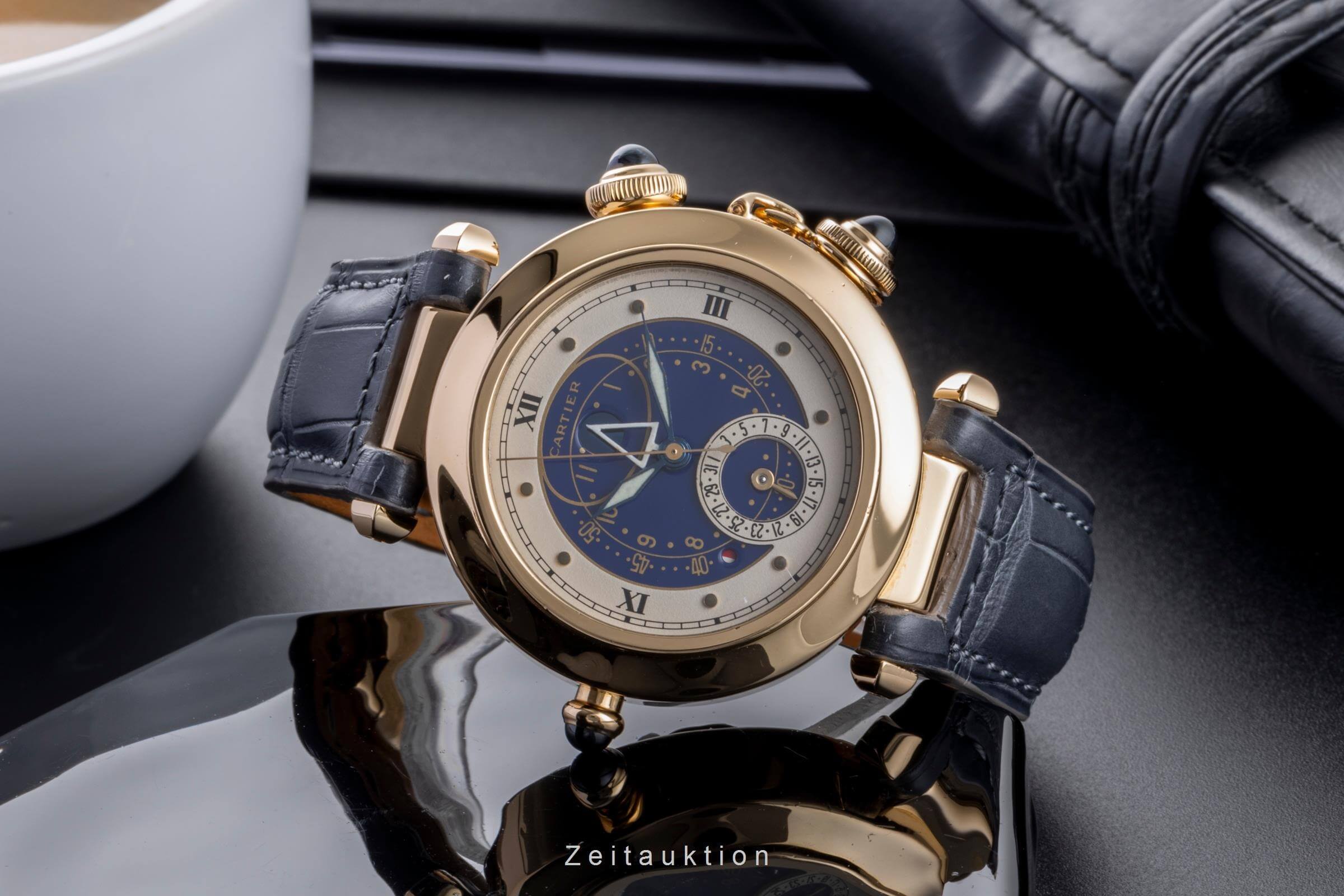 Cartier Pasha 18 ct gold quartz men's watch 30011  [2406581]