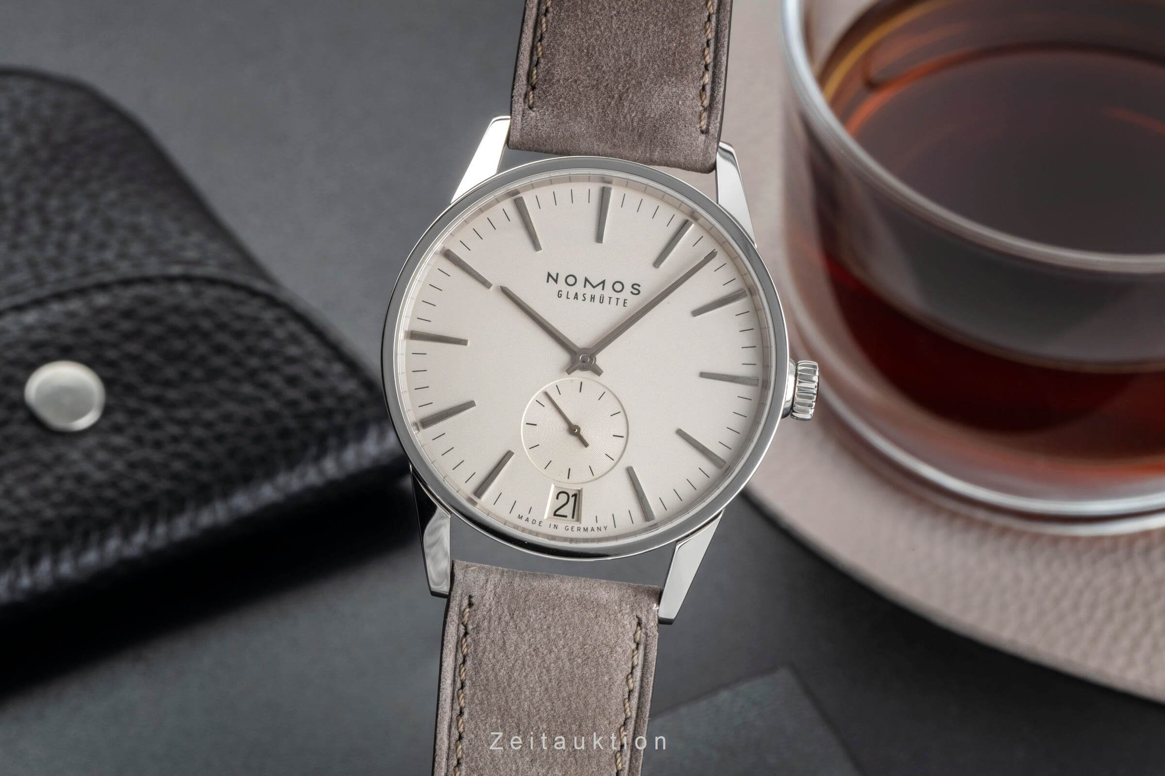 Nomos Zürich steel automatic men's watch 802 LP: 3900EUR  [2500822]