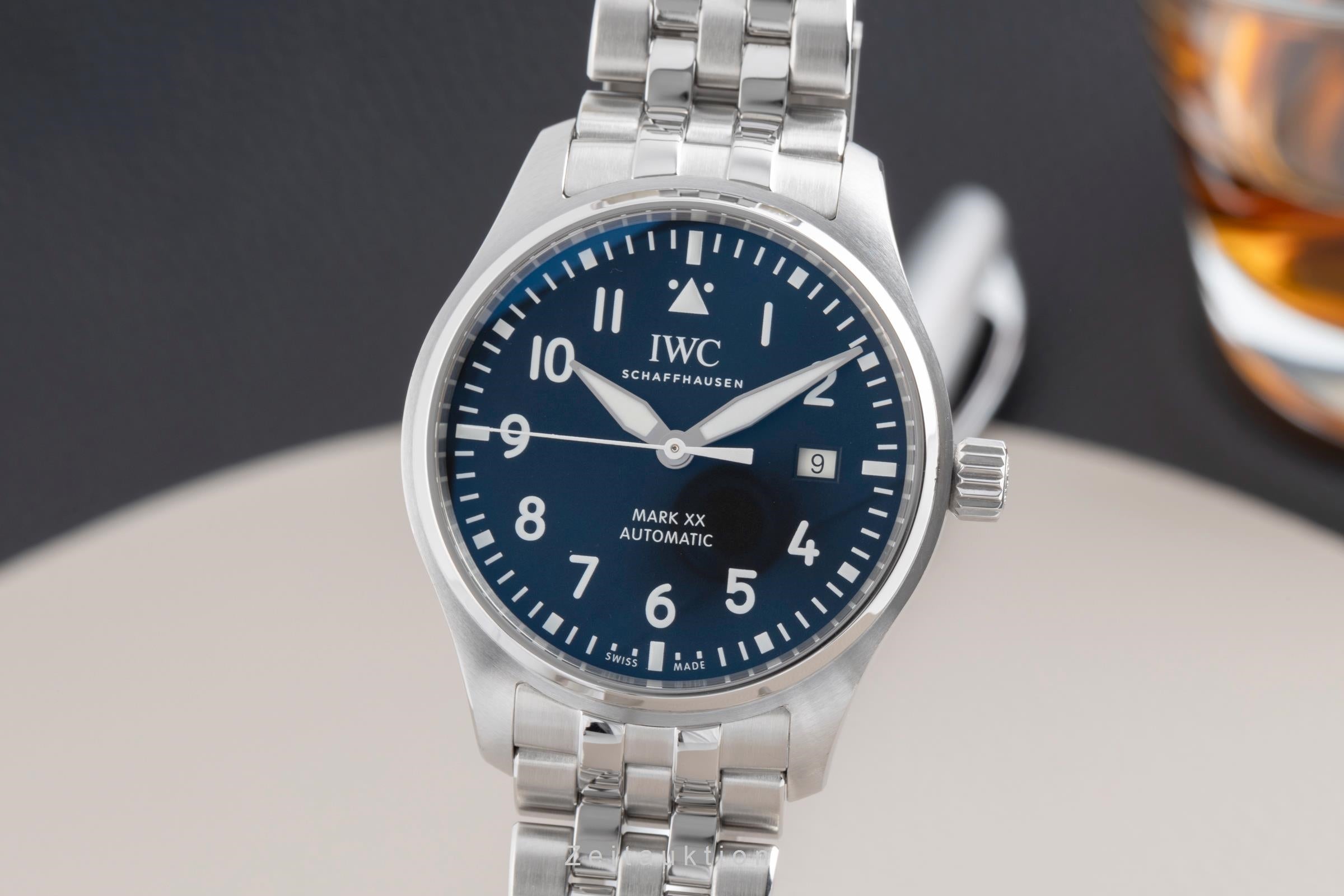 IWC Pilot steel automatic men's watch IW328201 LP: 6700EUR  [2502762]