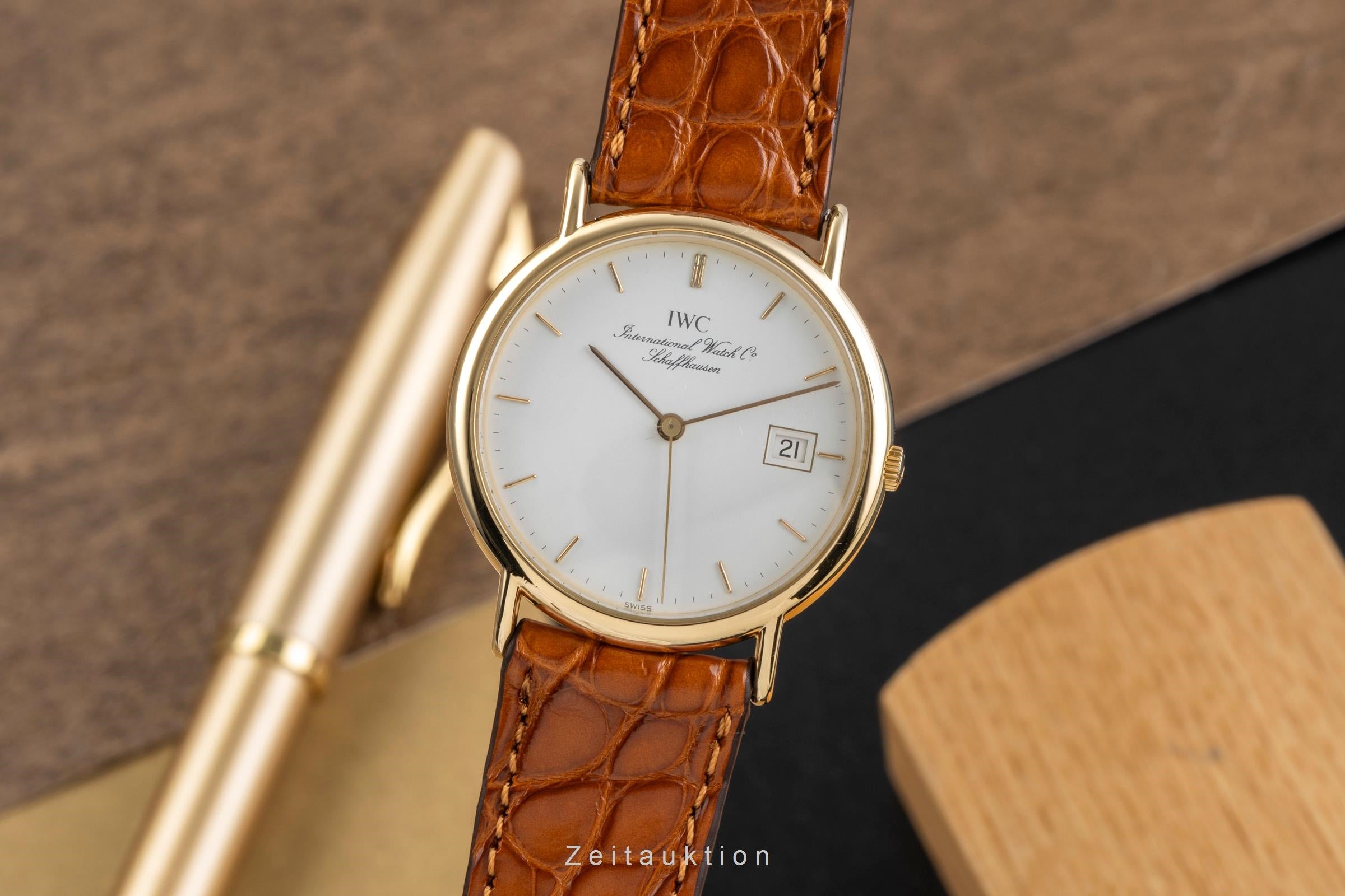 IWC Portofino 18 ct gold quartz men's watch IW3331  [2503149]