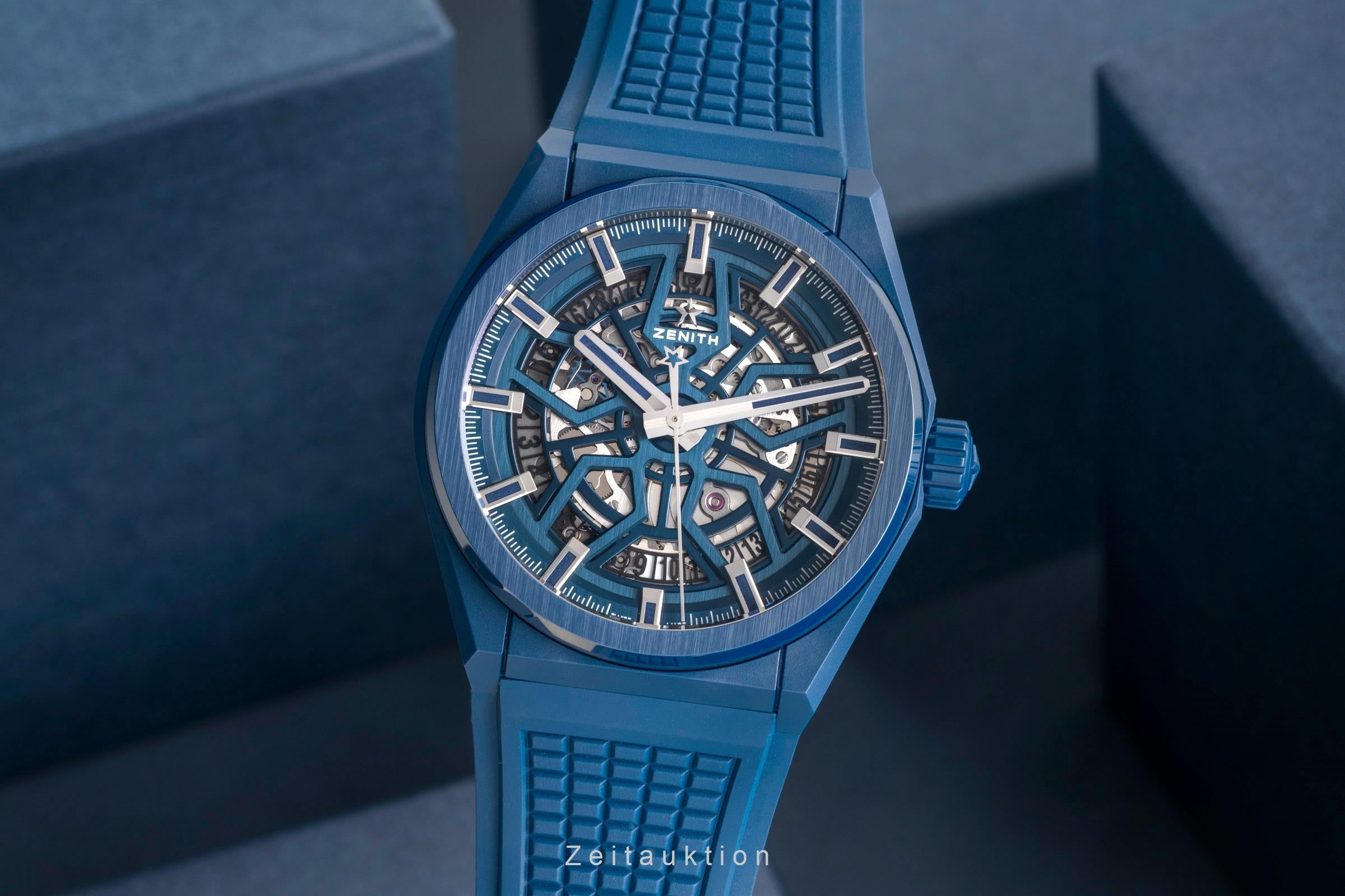 Zenith Defy ceramic automatic men's watch 49.9003.670/51.R793	  [2504213]